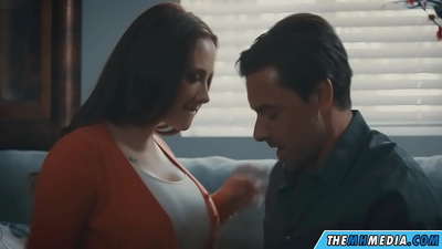 Romantický sex s dobrou prsnatou mamou